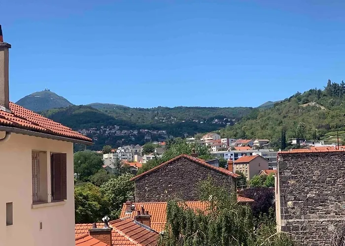 L'olivier #terrasse #confort 克莱蒙费朗